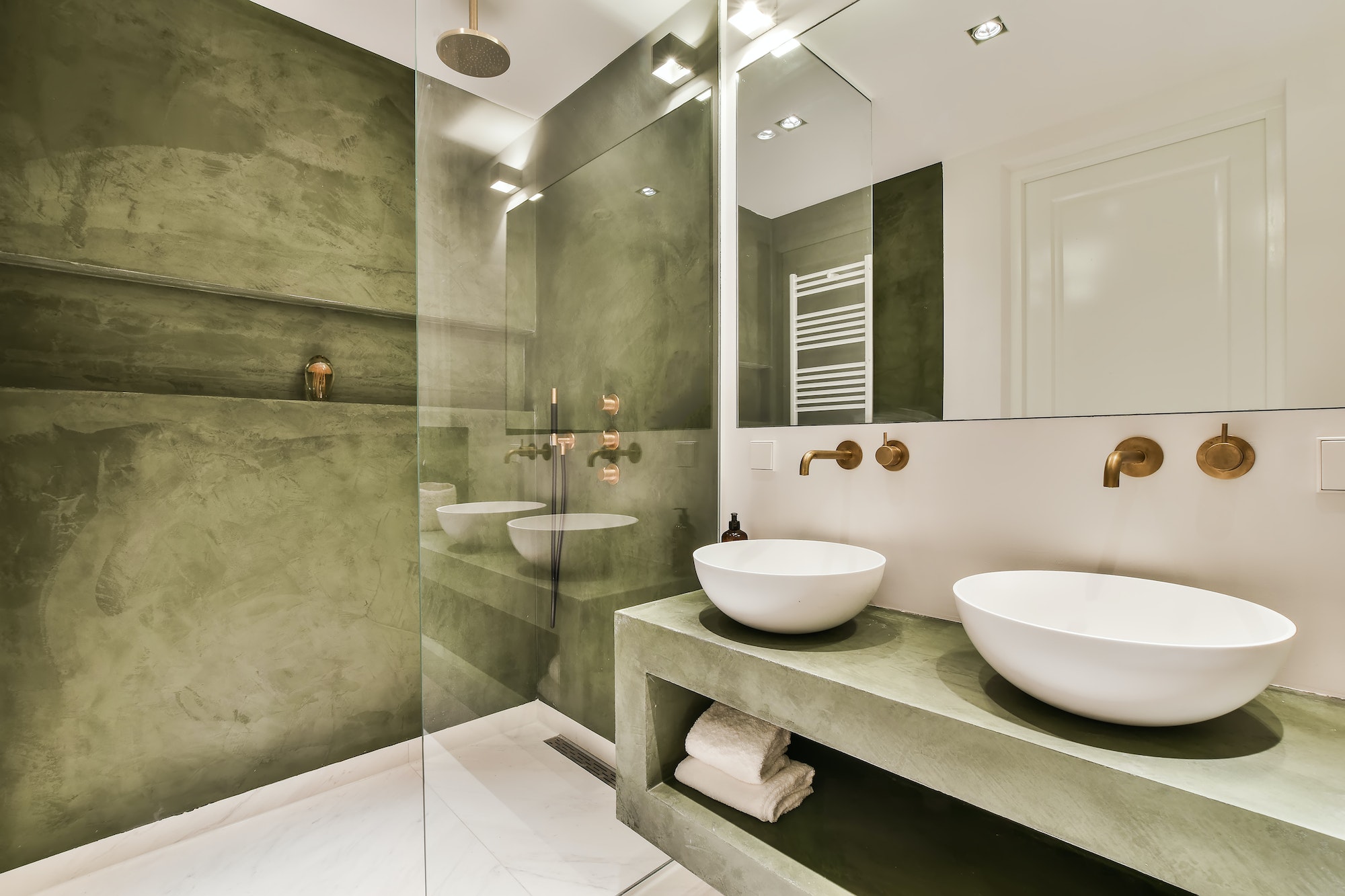 Bathroom with marble walls